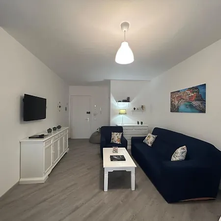 Sea&sun House * 马里内拉迪萨尔扎纳